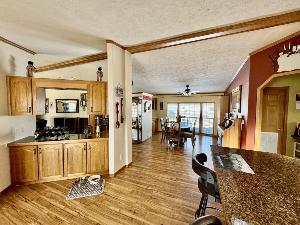 1021 piedmont Kitchen, coffee bar, dining room