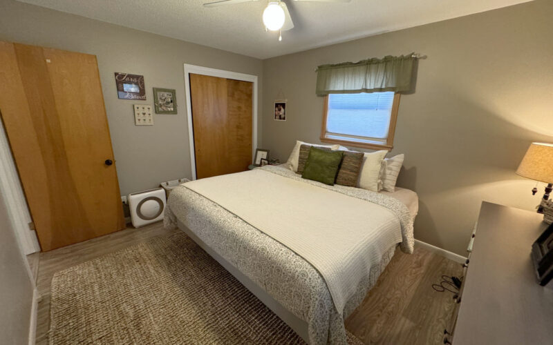 1126 sherry bedroom 1-2