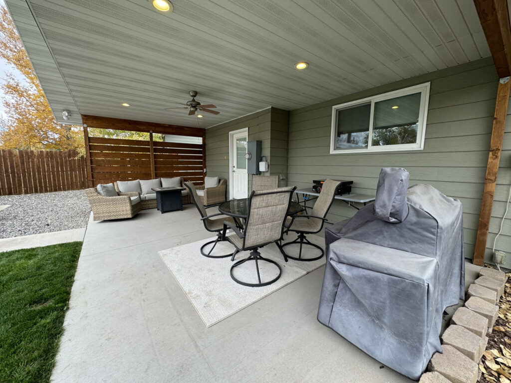 1303 aspen covered patio 4