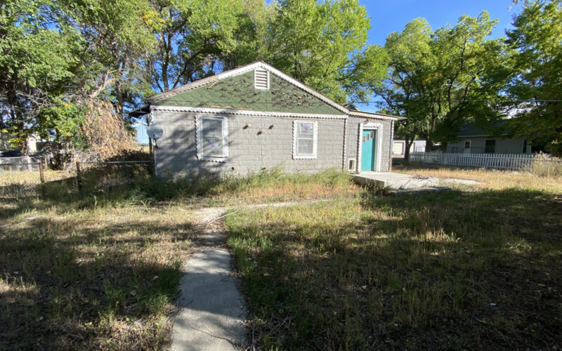 1322 E Webbwood House-Front