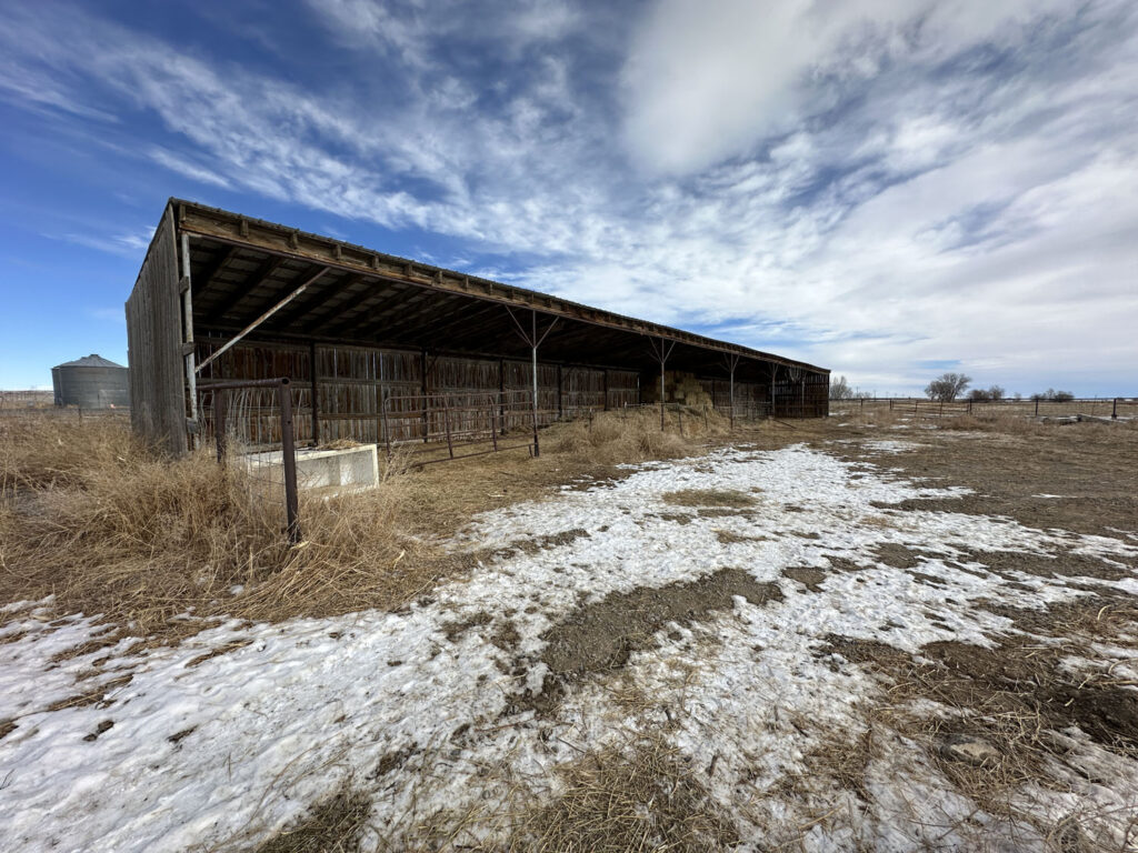 1349 Missouri Valley Three Sided Barn