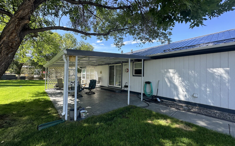 1628 n smith covered patio 3