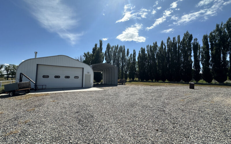 1628 n smith detached garage carport gravel parking