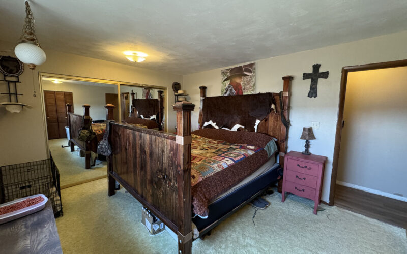 253 e pavillion bed 1