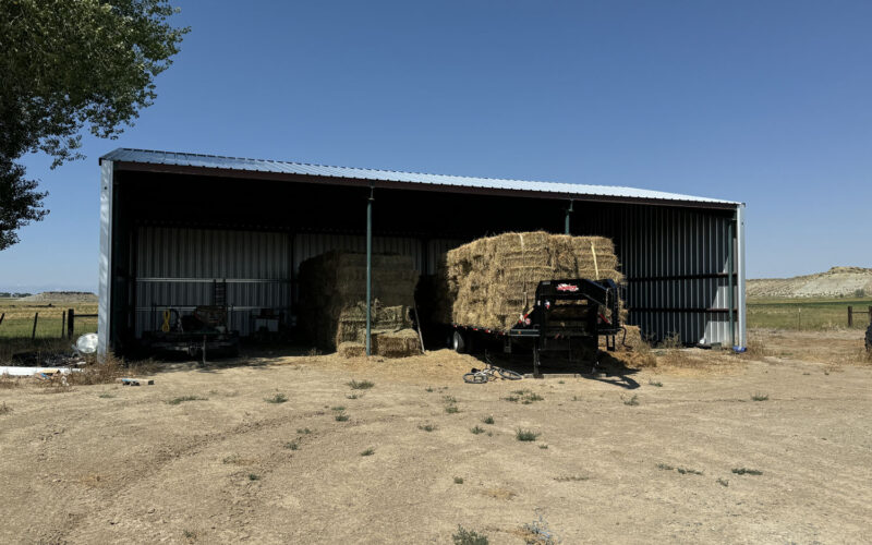 253 e pavillion hay shed