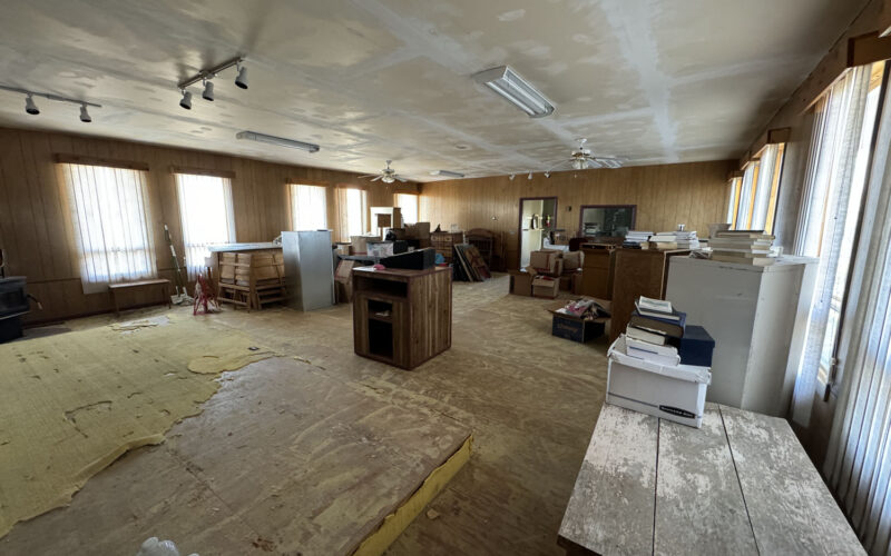 31 old wind river main room