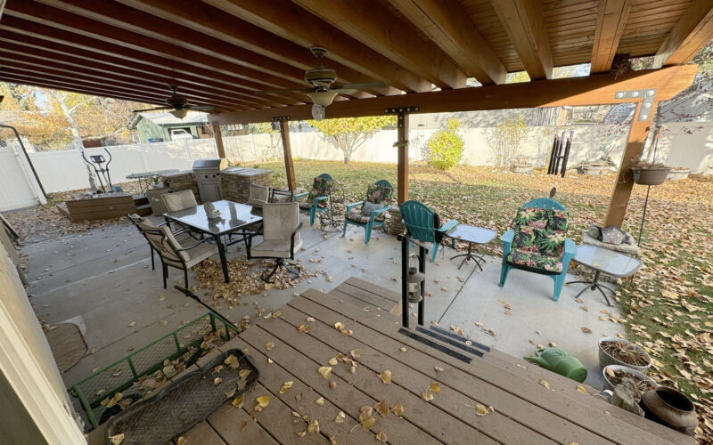 409 northpointe Back Covered Patio