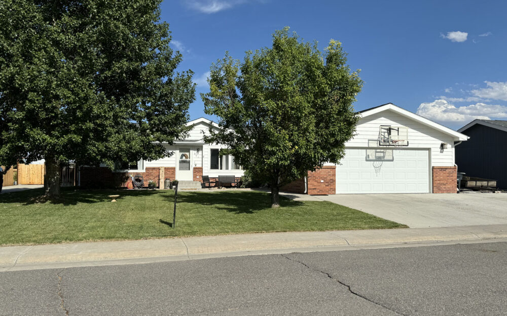 Well-Maintained Home With an Open Floor Plan at 801 Tundra Drive