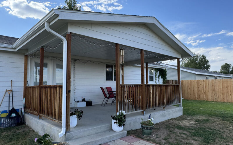 801 Tundra patio exterior